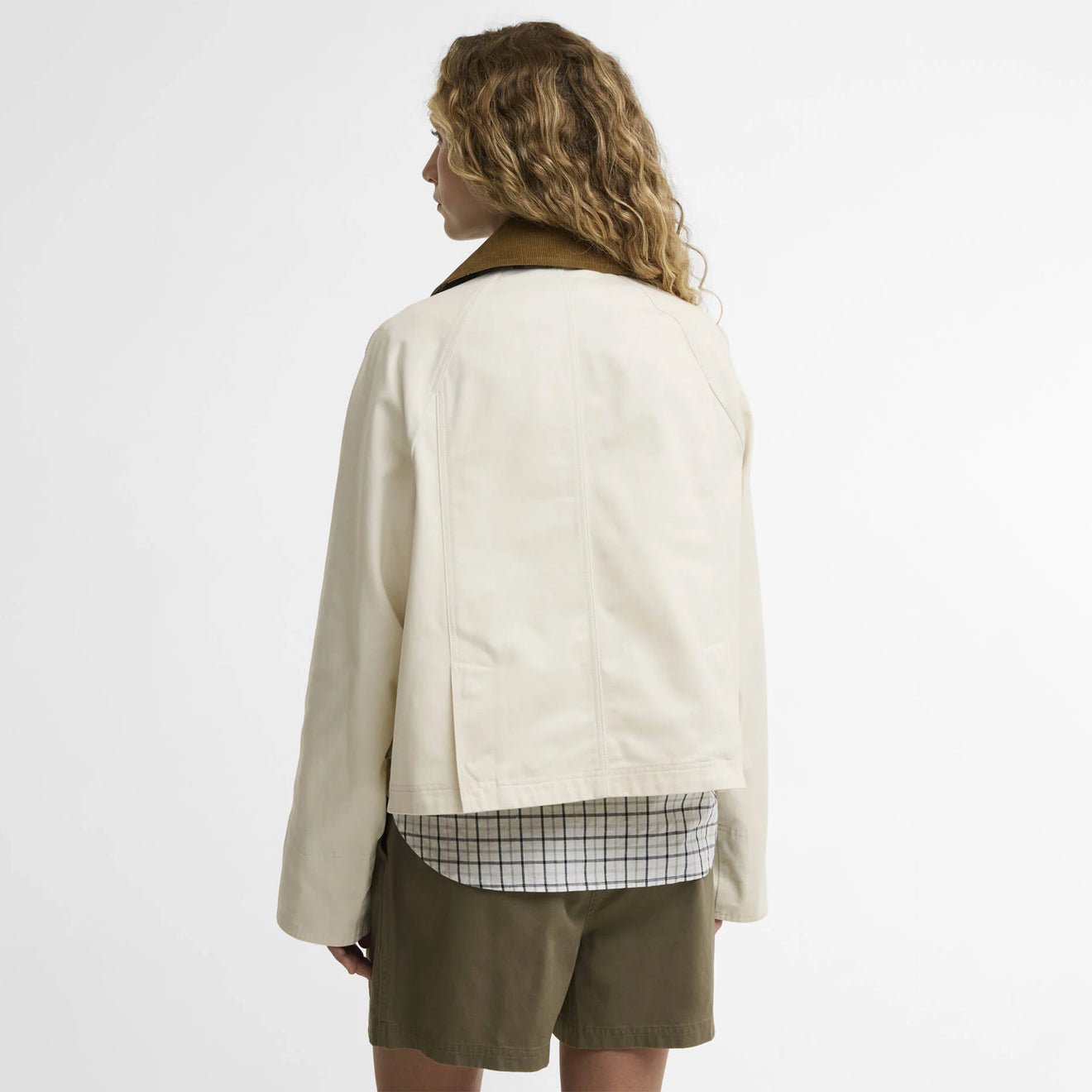 Barbour Womens Cropped Beadnell Casual Jacket Light Pearl / Dress / Beige