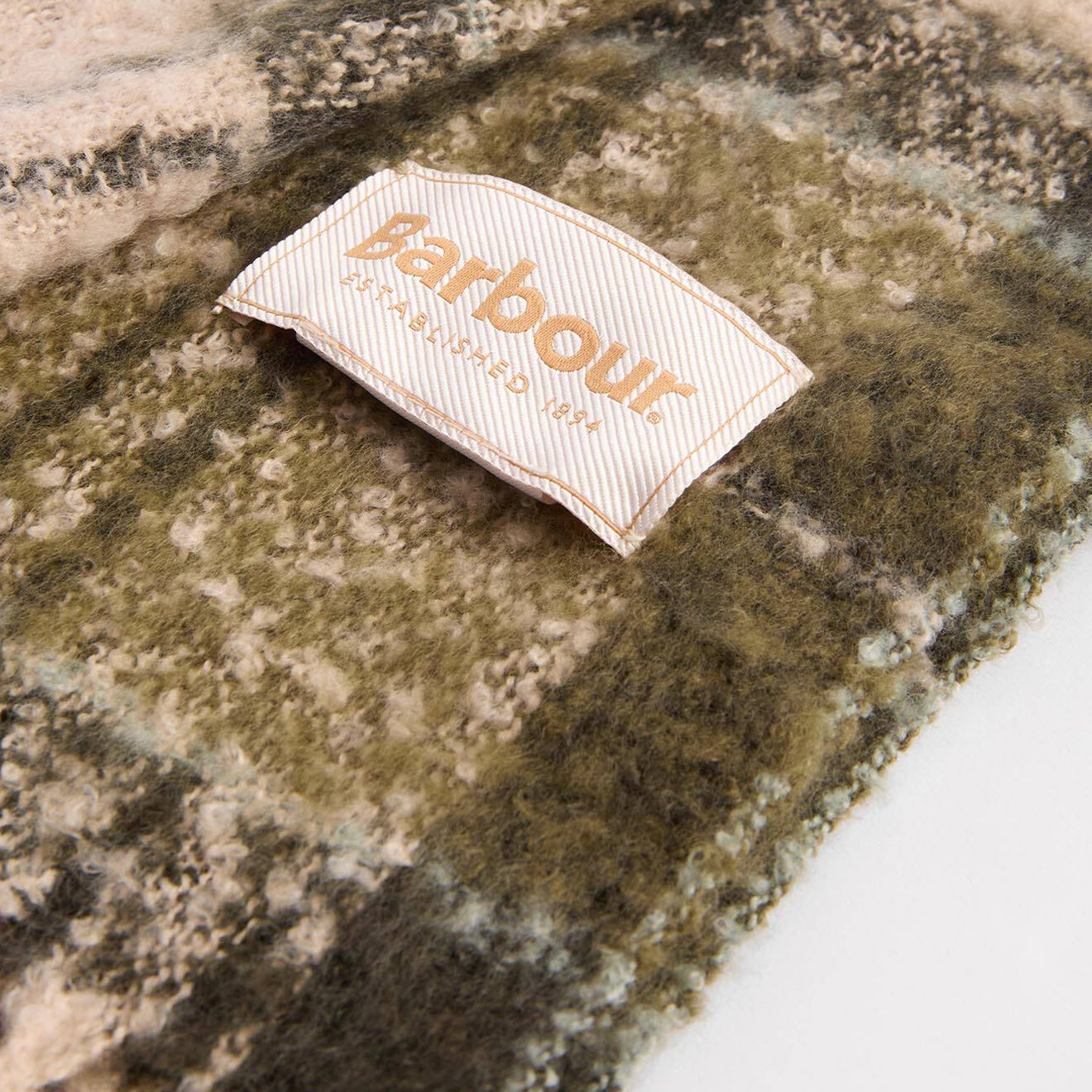 Barbour Womens Saltburn Beanie & Tartan Scarf Gift Set Ancient Loden/Dark Green