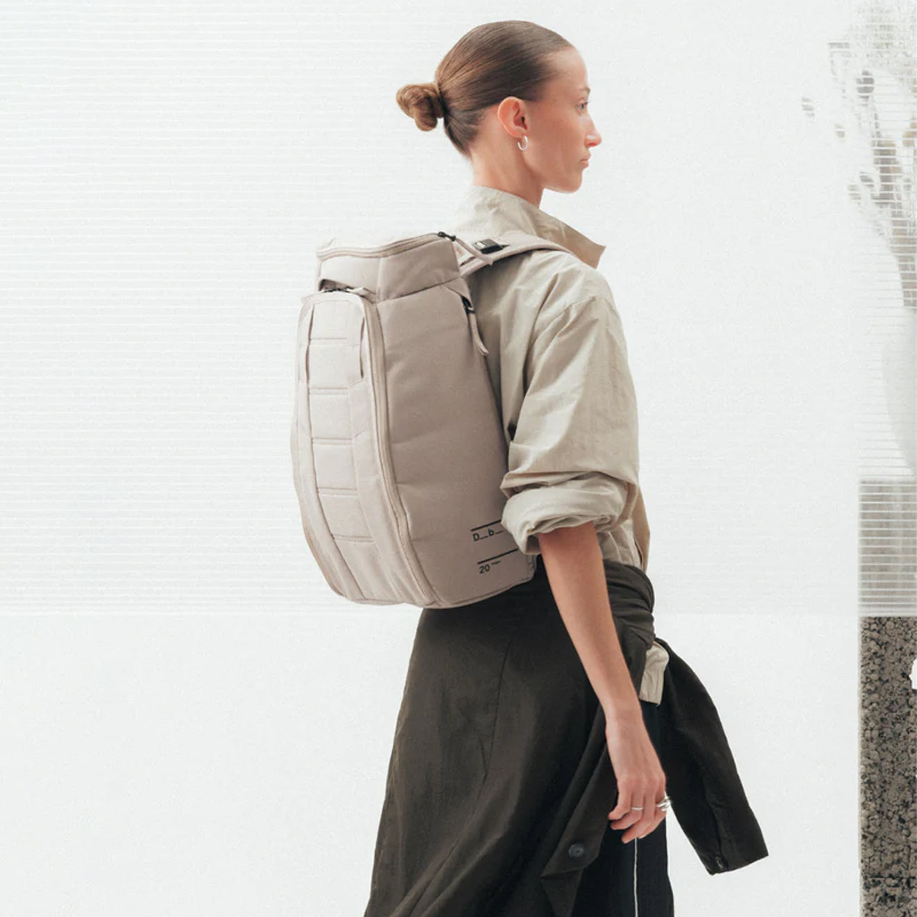 DB Hugger Backpack 20L Fogbow Beige