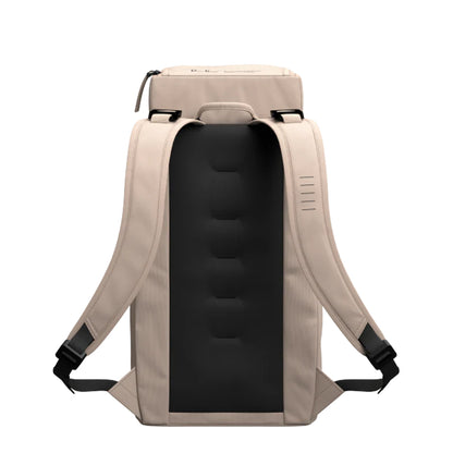 DB Hugger Backpack 20L Fogbow Beige