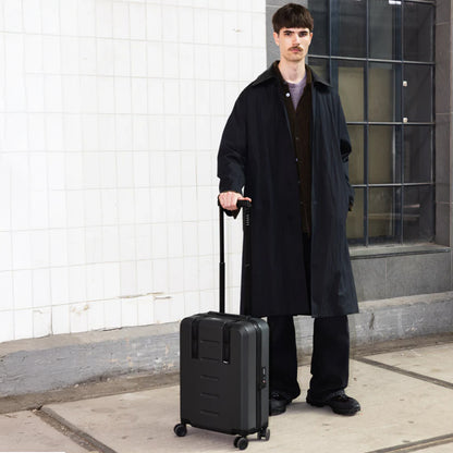 DB Ramverk Carry-on Black Out