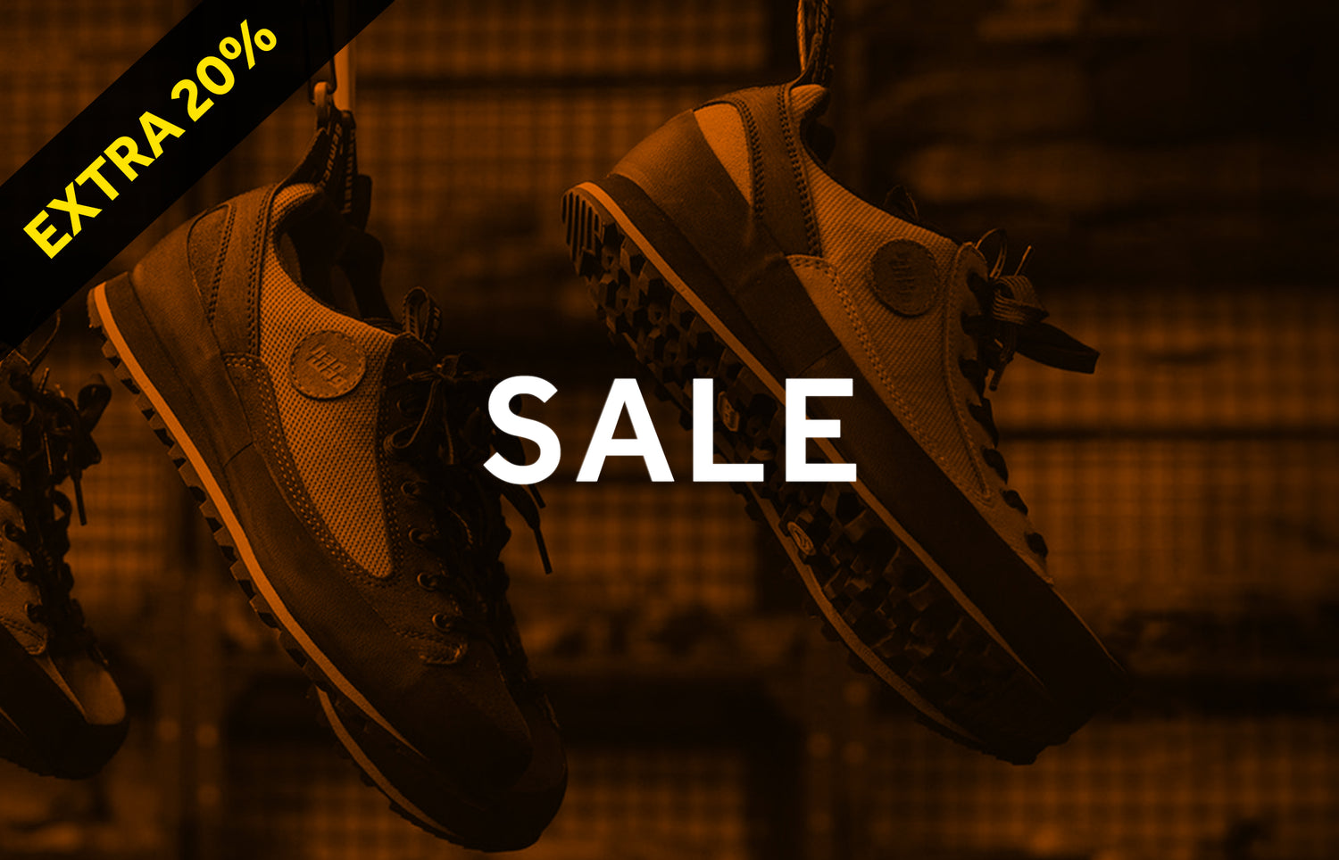 OUTDOOR & CASUAL FOOTWEAR