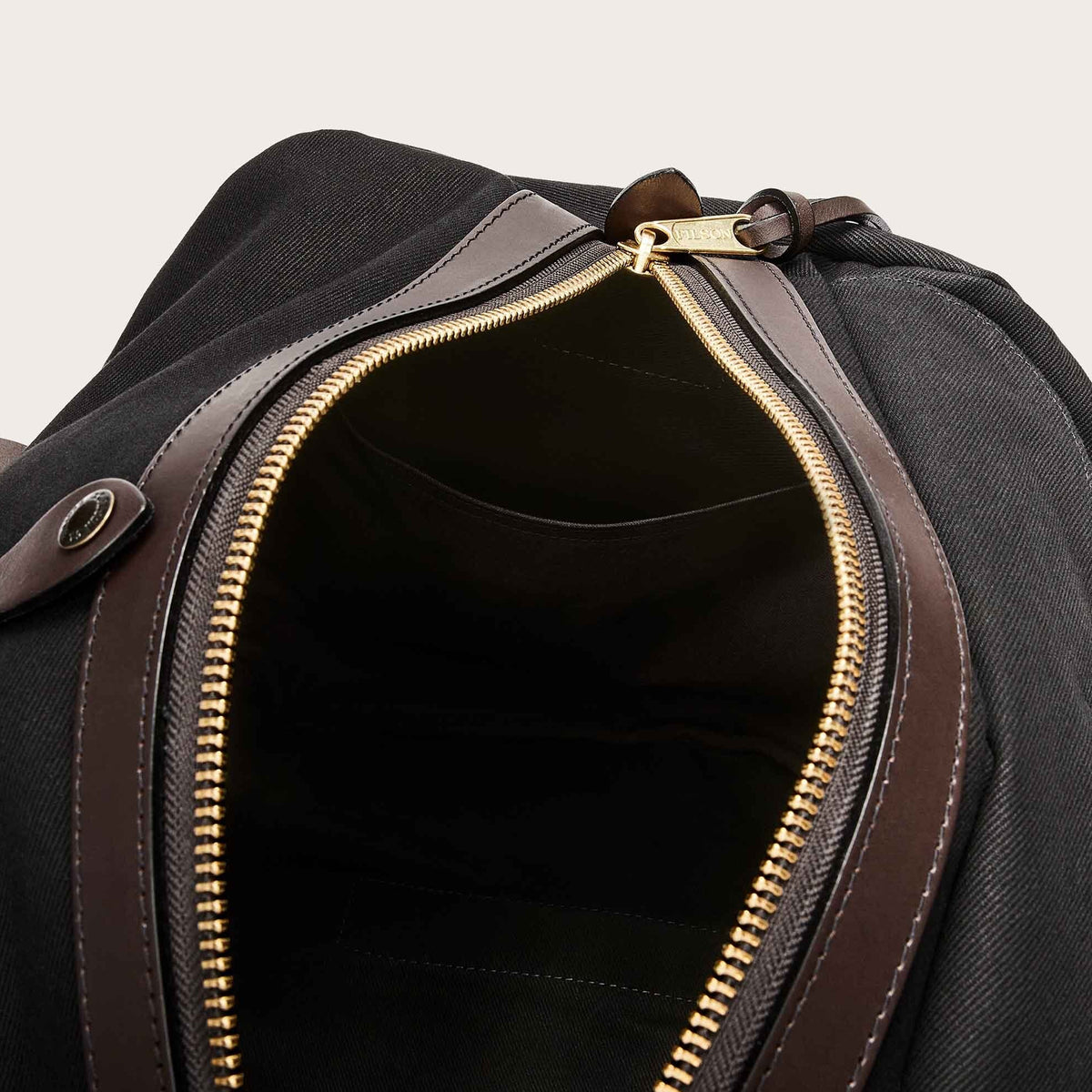 Filson Medium Rugged Twill Duffle Bag Black