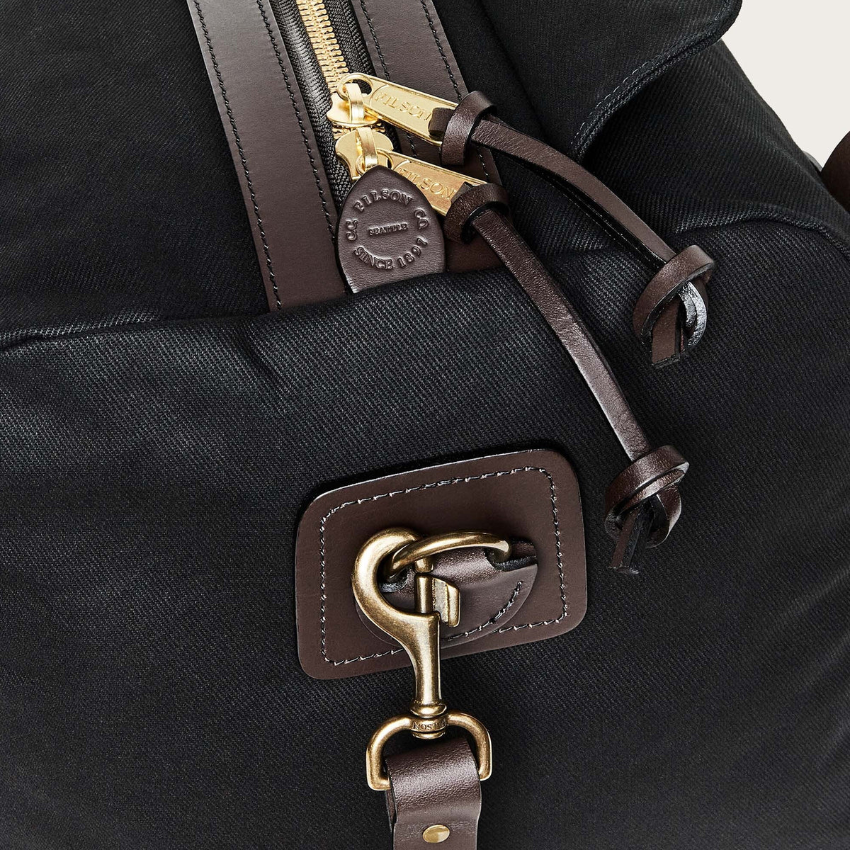 Filson Medium Rugged Twill Duffle Bag Black