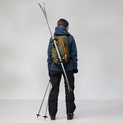 Fjallraven Bergtagen Touring 22 Laurel Green / Deep Forest