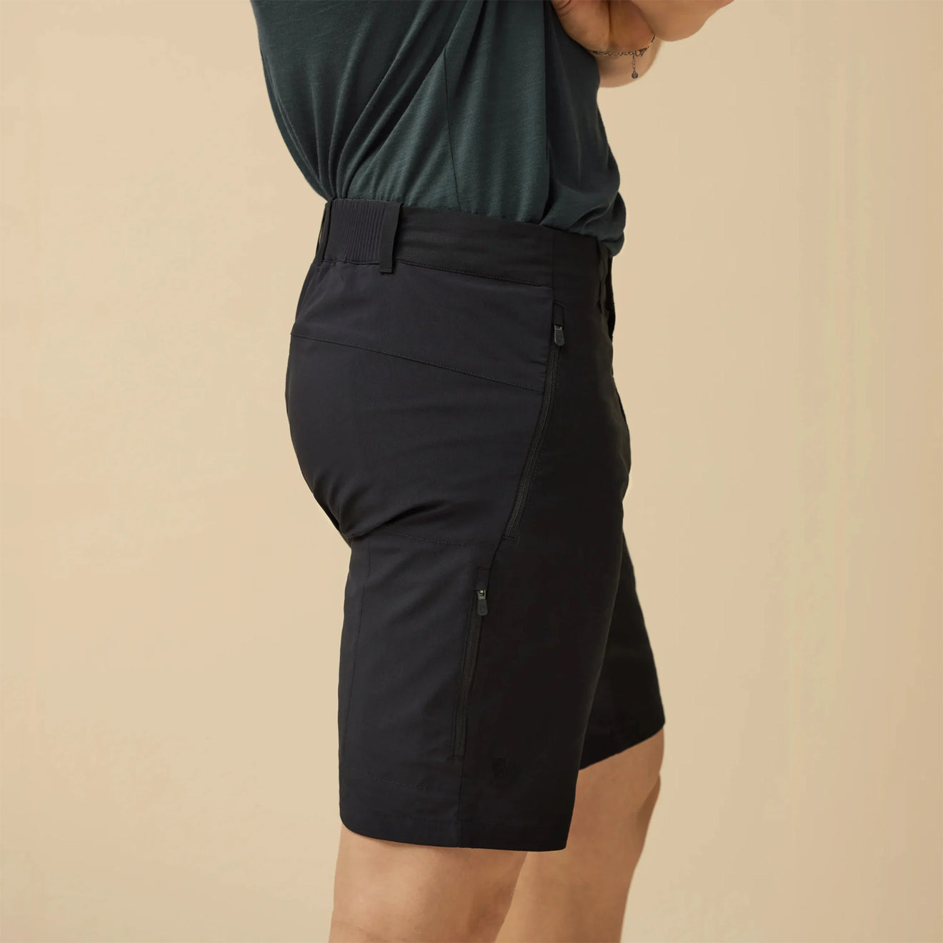 Fjallraven Hoja Hybrid Shorts Navy - The Sporting Lodge