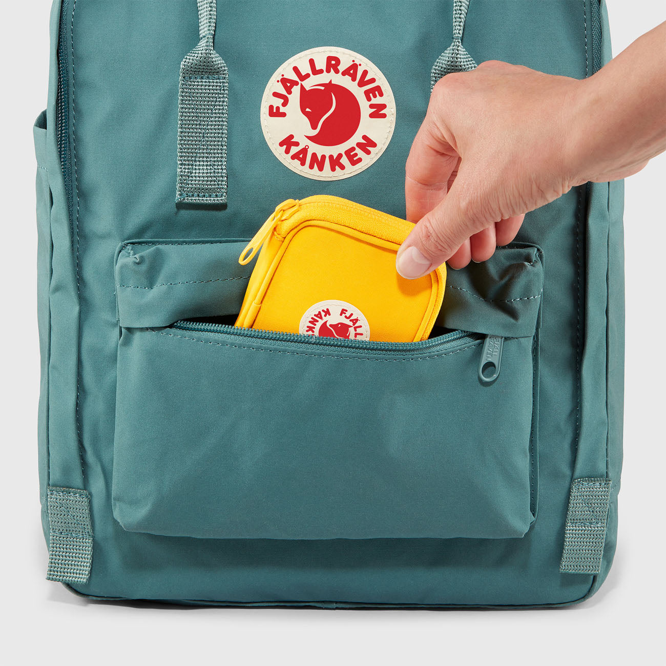 Fjallraven Kanken Card Wallet Frost Green - Frost Green / ONE SIZE / 664 - The Sporting Lodge