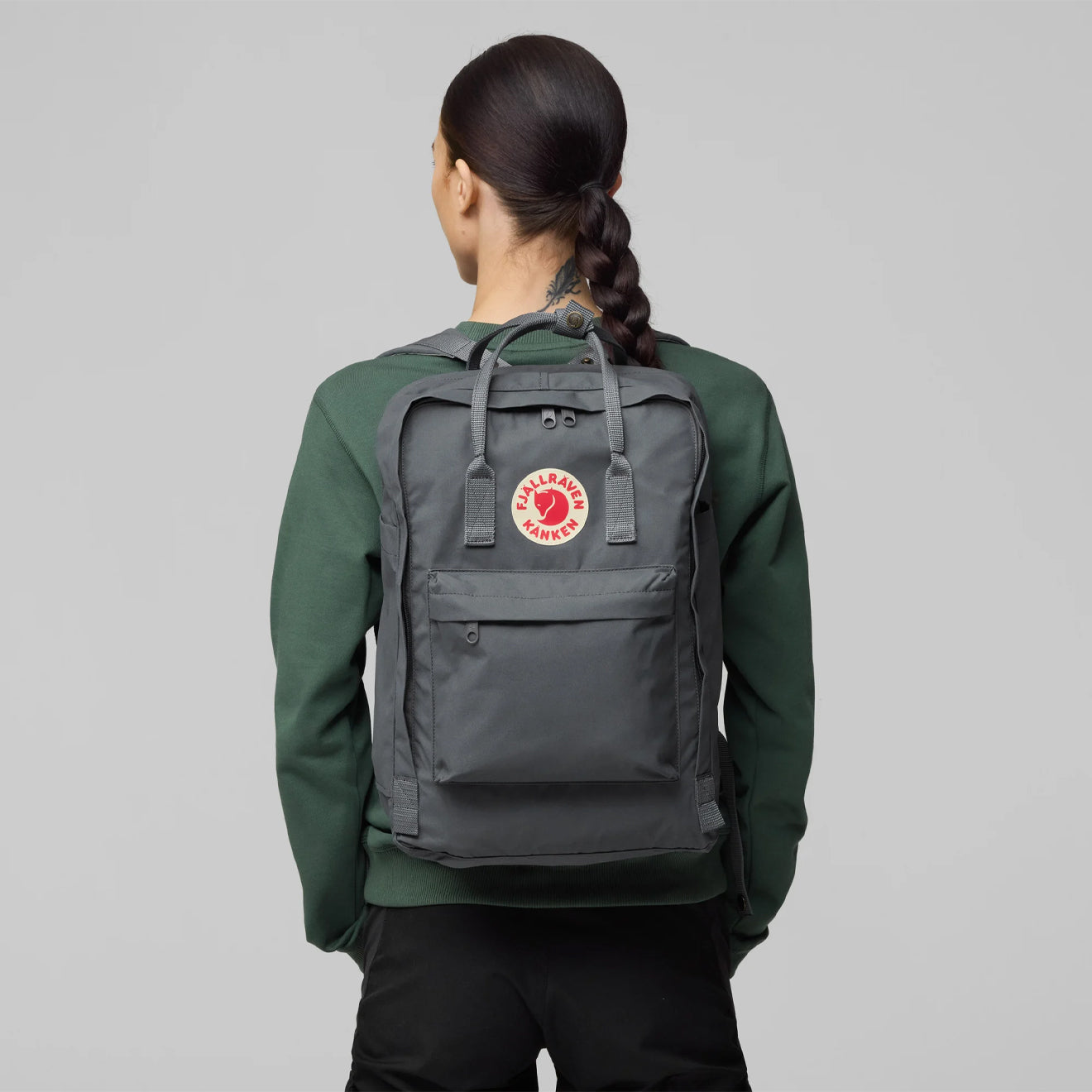 Fjallraven Kanken Laptop 17 Green - The Sporting Lodge