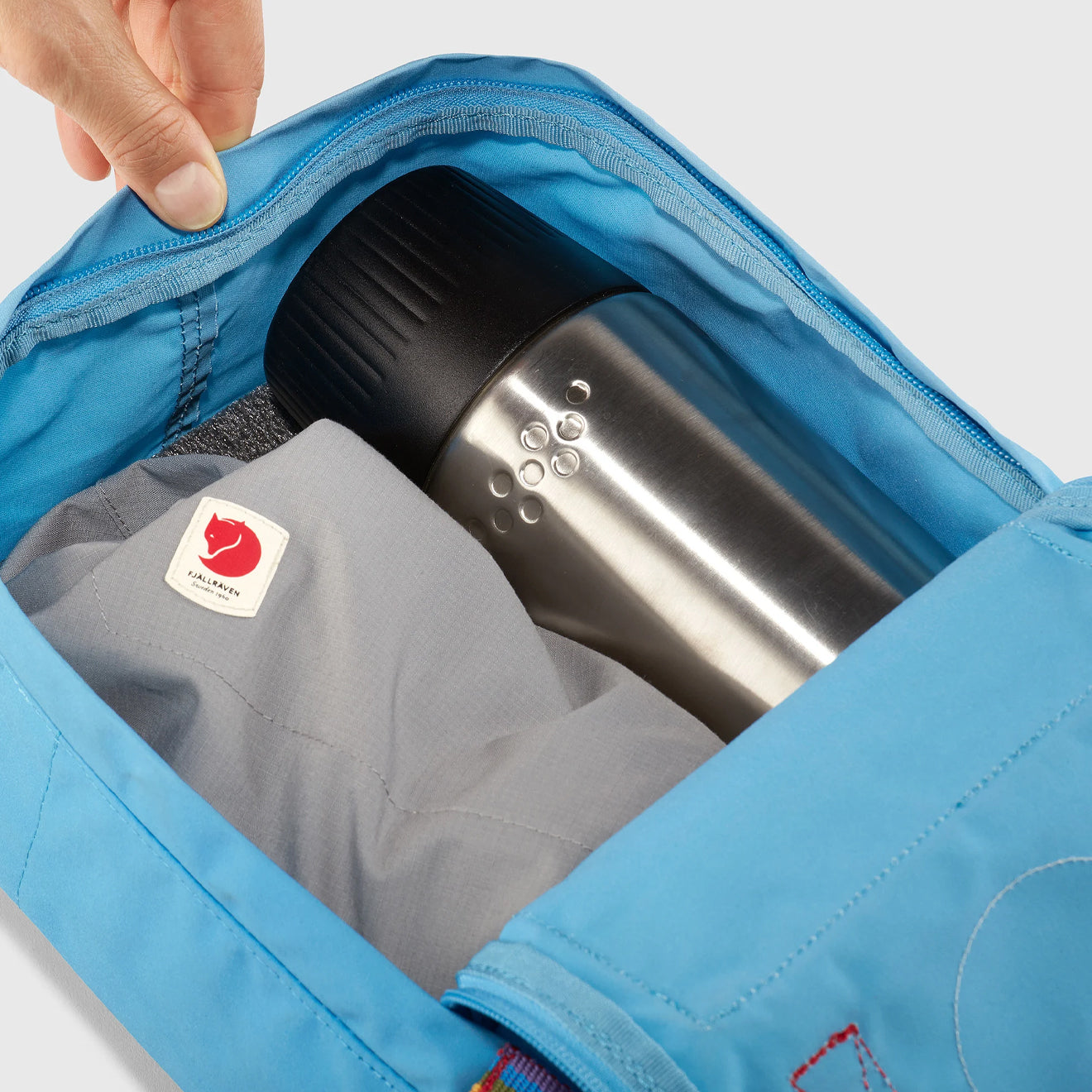 Fjallraven Kanken Rainbow Mini Chalk Rose / Rainbow - The Sporting Lodge