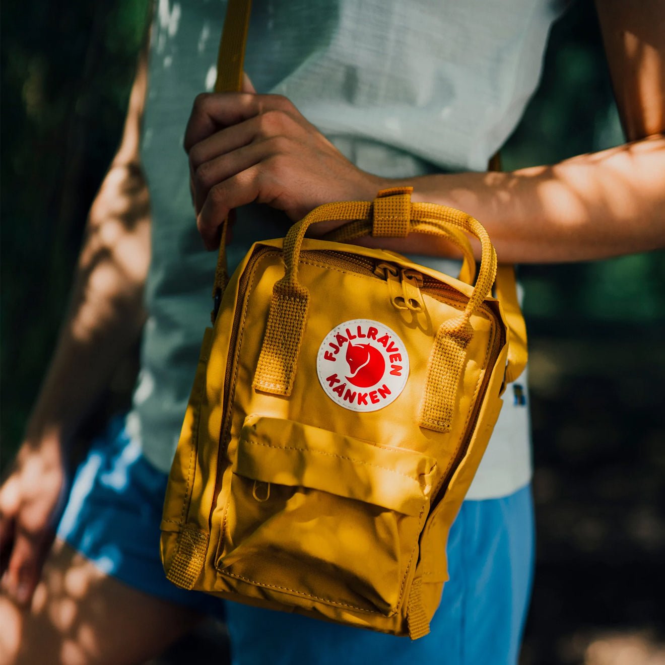 Fjallraven Kanken Sling Black Oak