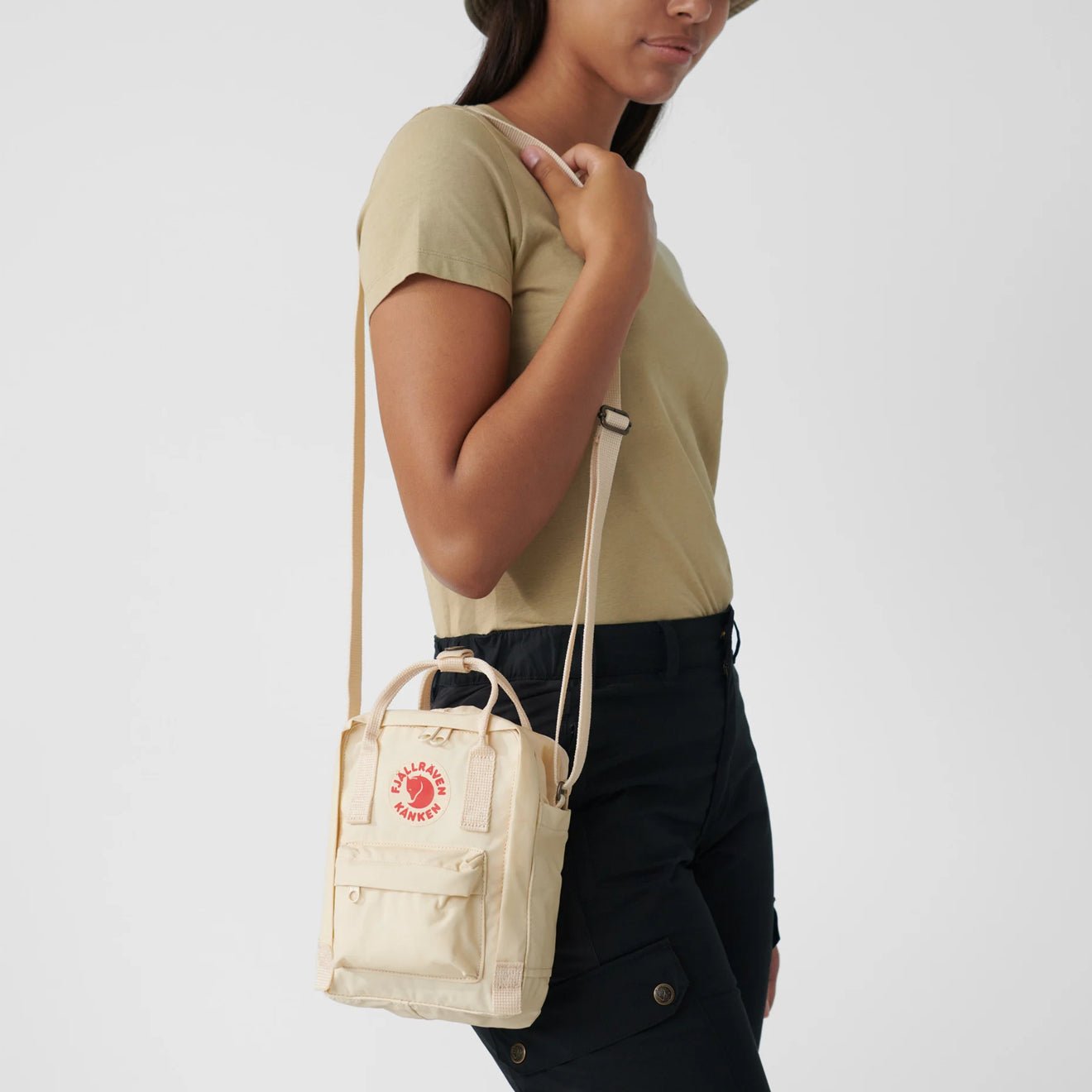 Fjallraven Kanken Sling Black Oak