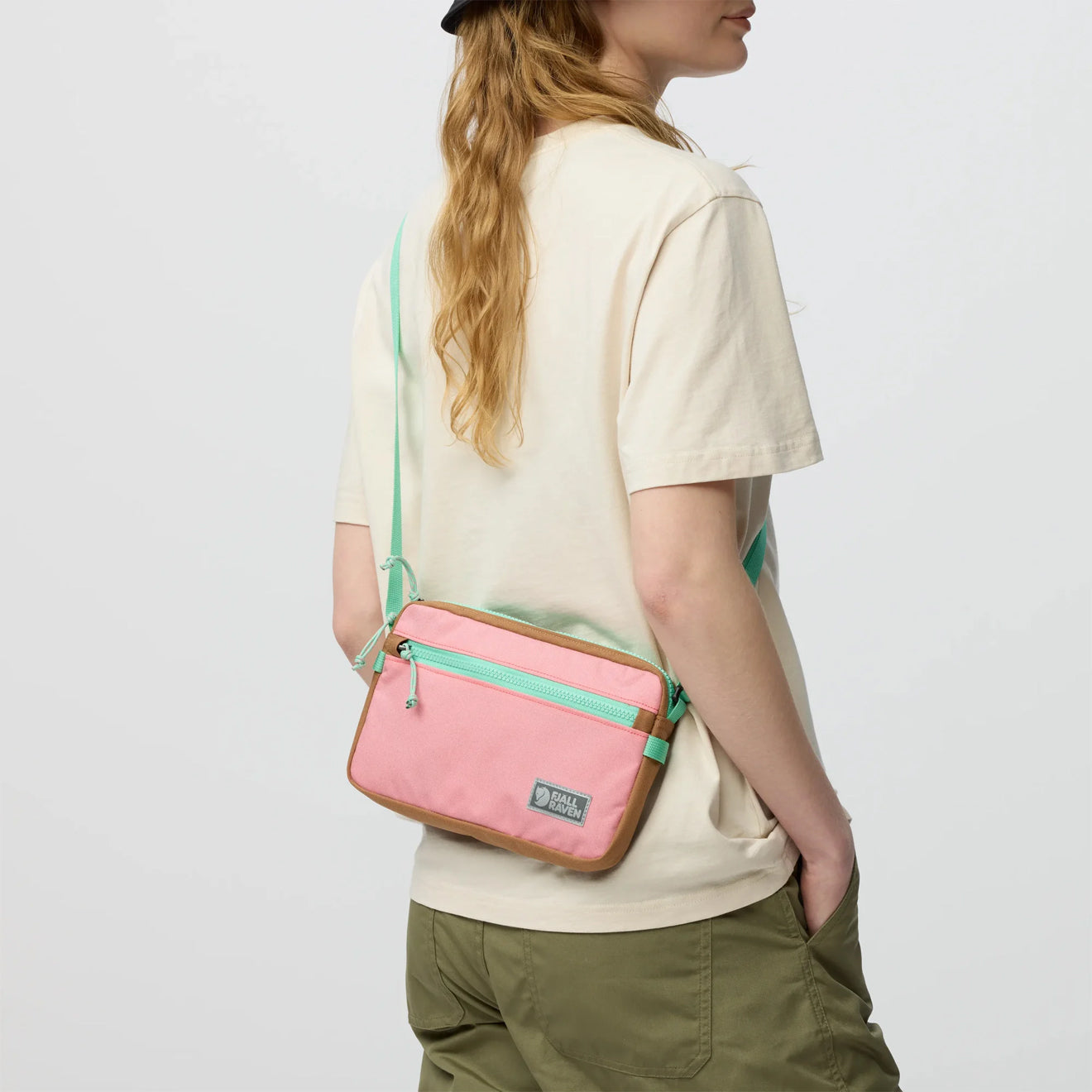 Fjallraven Vardag Pocket Large Poppy Pink / Khaki Dust