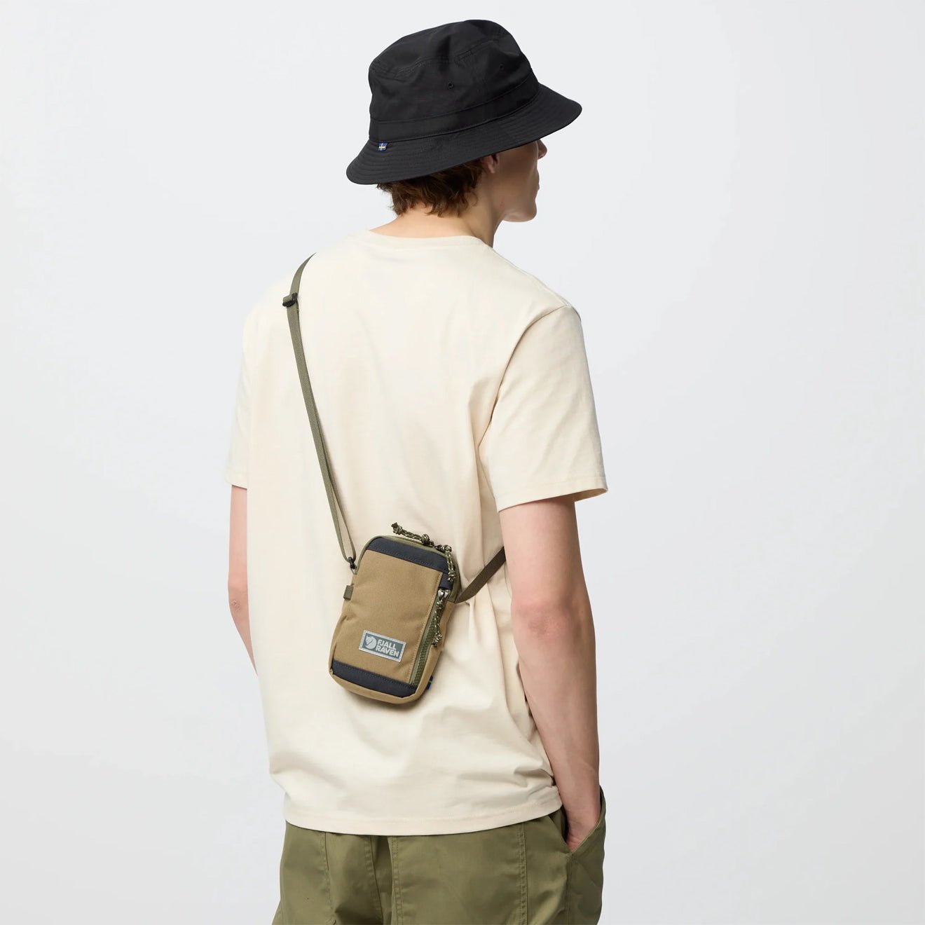 Fjallraven Vardag Pocket Small Poppy Pink / Khaki Dust