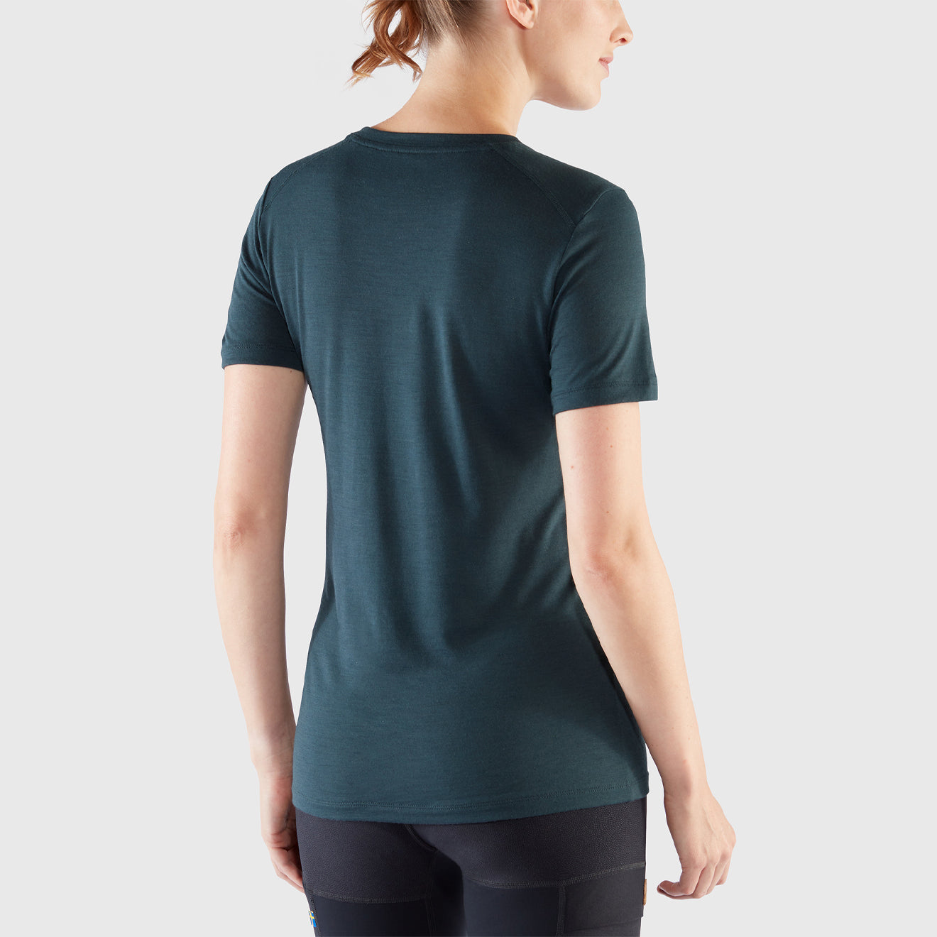 Fjallraven Womens Abisko Wool Fox T-shirt Lavender Mist / Dark Navy - The Sporting Lodge