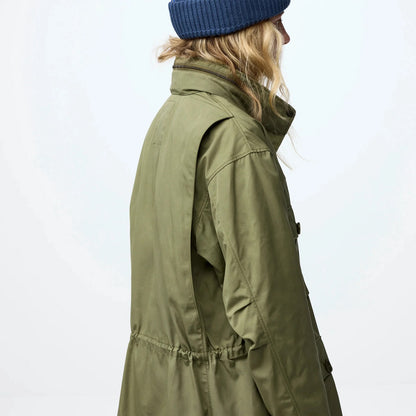 Fjallraven Womens Raven Parka Green