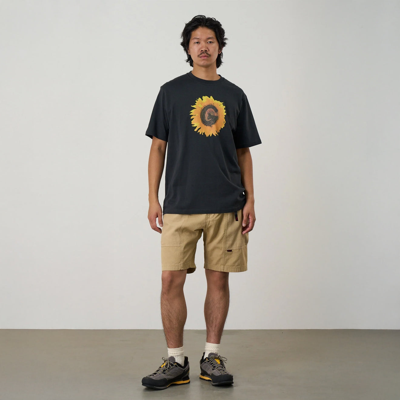 Gramicci G-Flower Tee Vintage Black