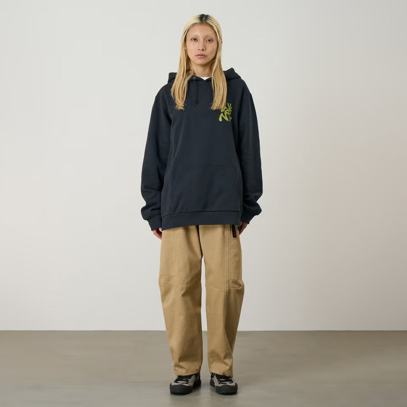 Gramicci Running Man Hooded Sweatshirt Vintage Black