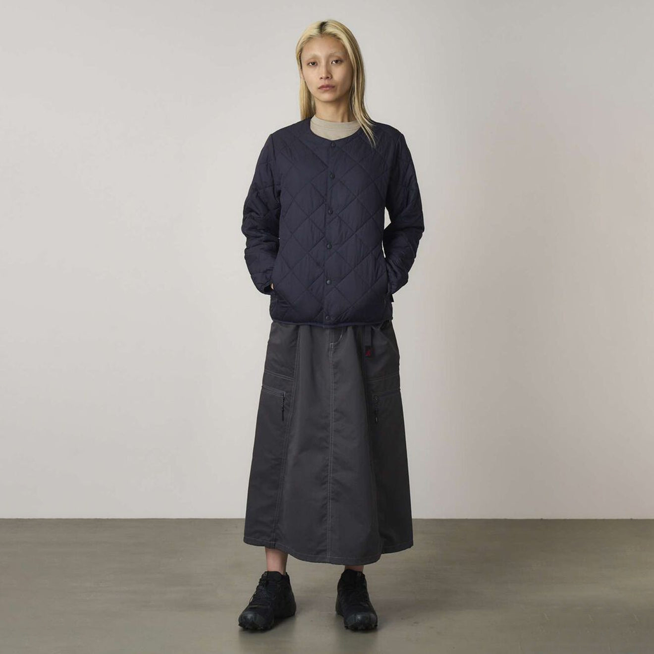 Gramicci Womens Thermal Insulation Quilted Jacket Navy