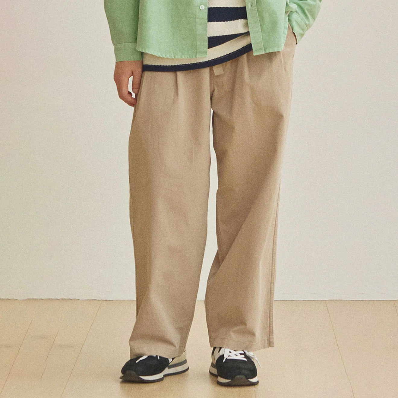 Kappy Two Tuck Wide Pants Beige - The Sporting Lodge