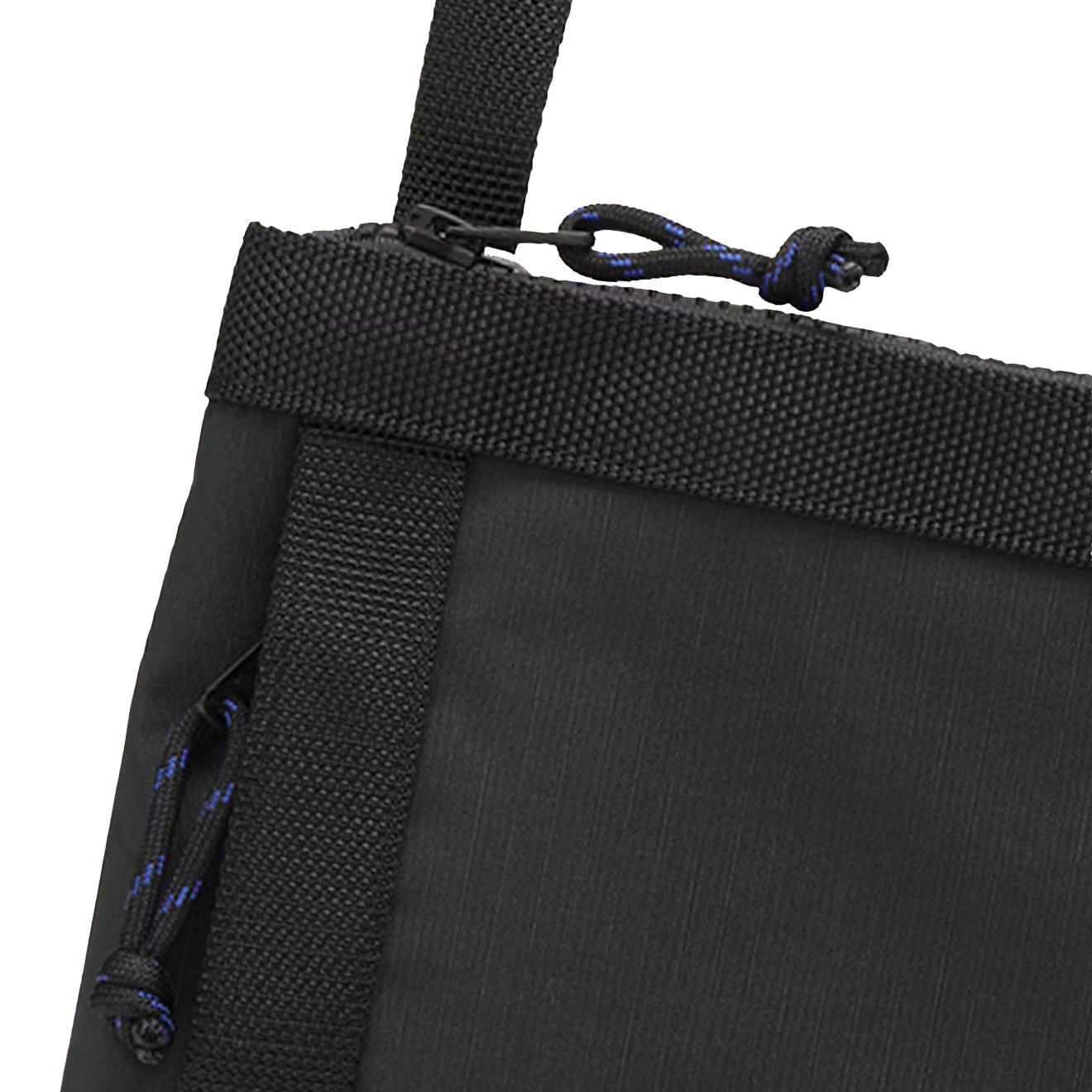 NN07 Shoulder Bag Small Black