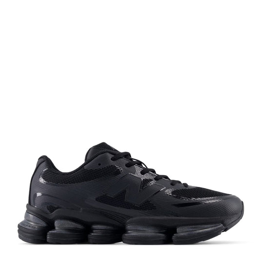 New Balance 2000 Trainer Black / Black ETB - The Sporting Lodge