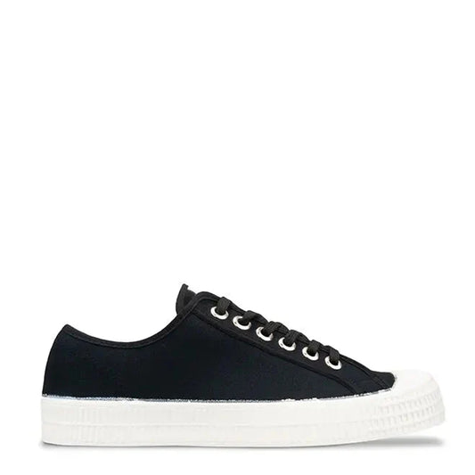Novesta Star Master Trainer Black / White - The Sporting Lodge
