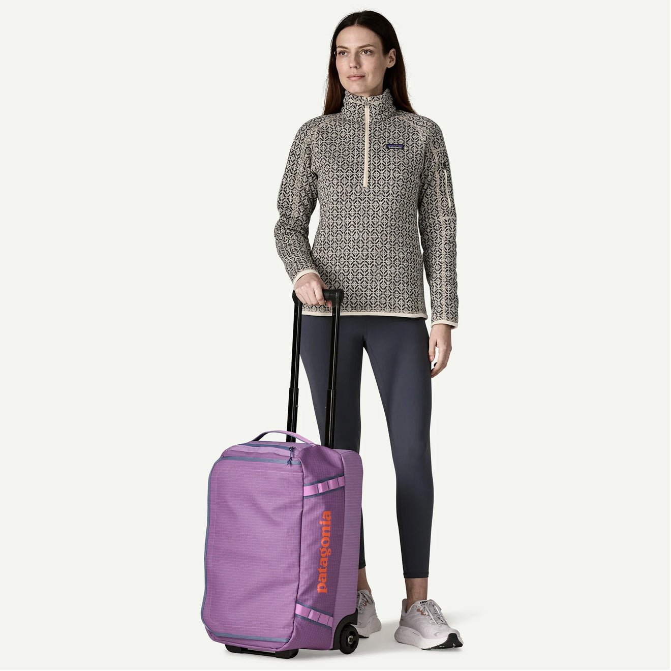 Patagonia Black Hole Wheeled Duffel 40L Brisk Purple