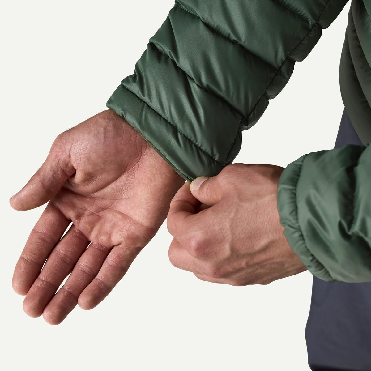 Patagonia Down Sweater Hoody Jacket Treeline Green