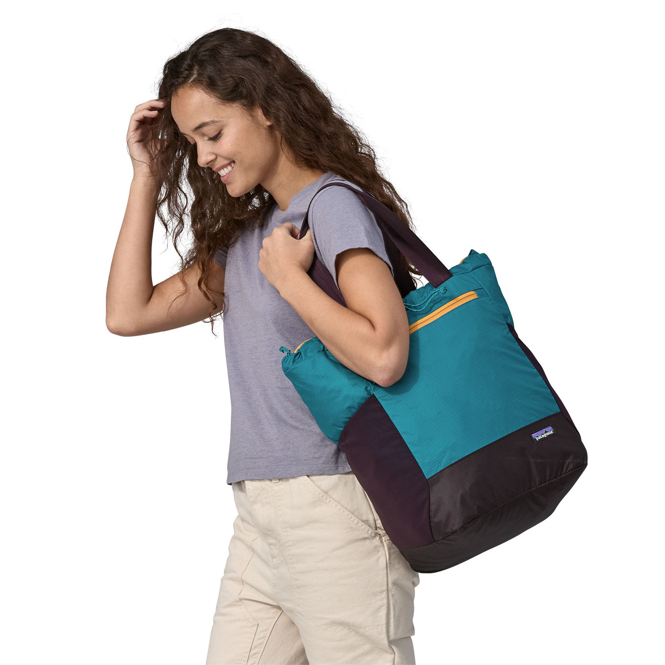 Patagonia Ultralight Black Hole Tote Pack Obsidian Plum