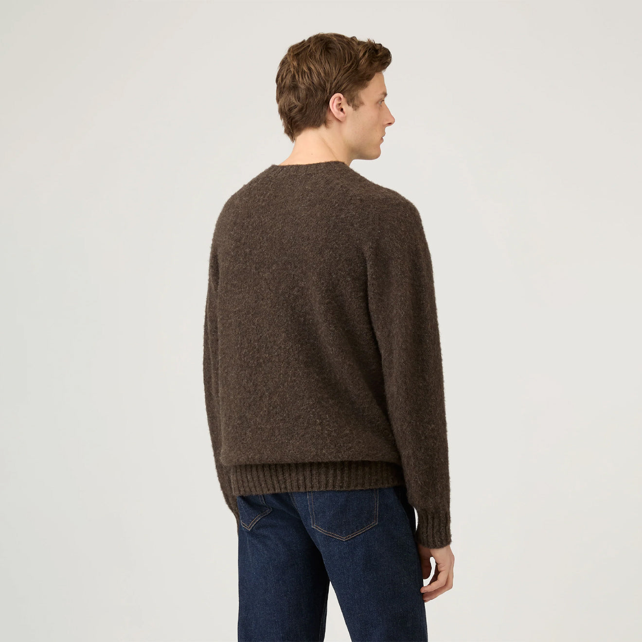 Sunspel Brushed Shetland Crew Neck Bark - The Sporting Lodge