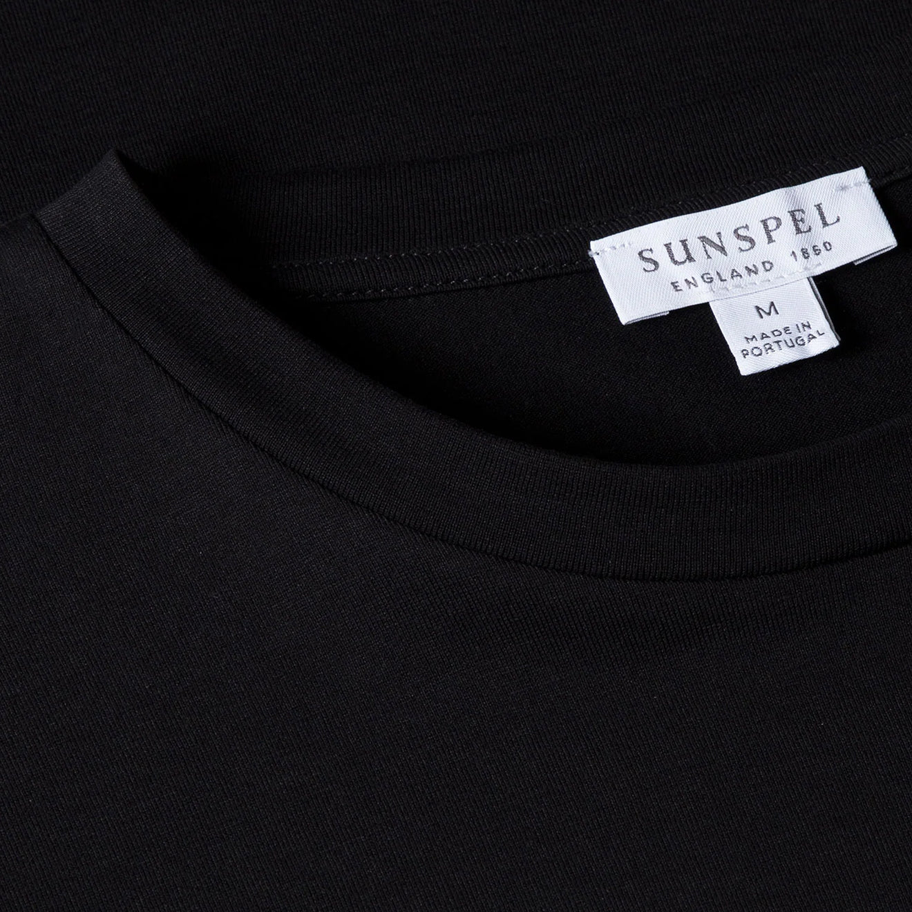 Sunspel Riviera Midweight T-Shirt Black - The Sporting Lodge