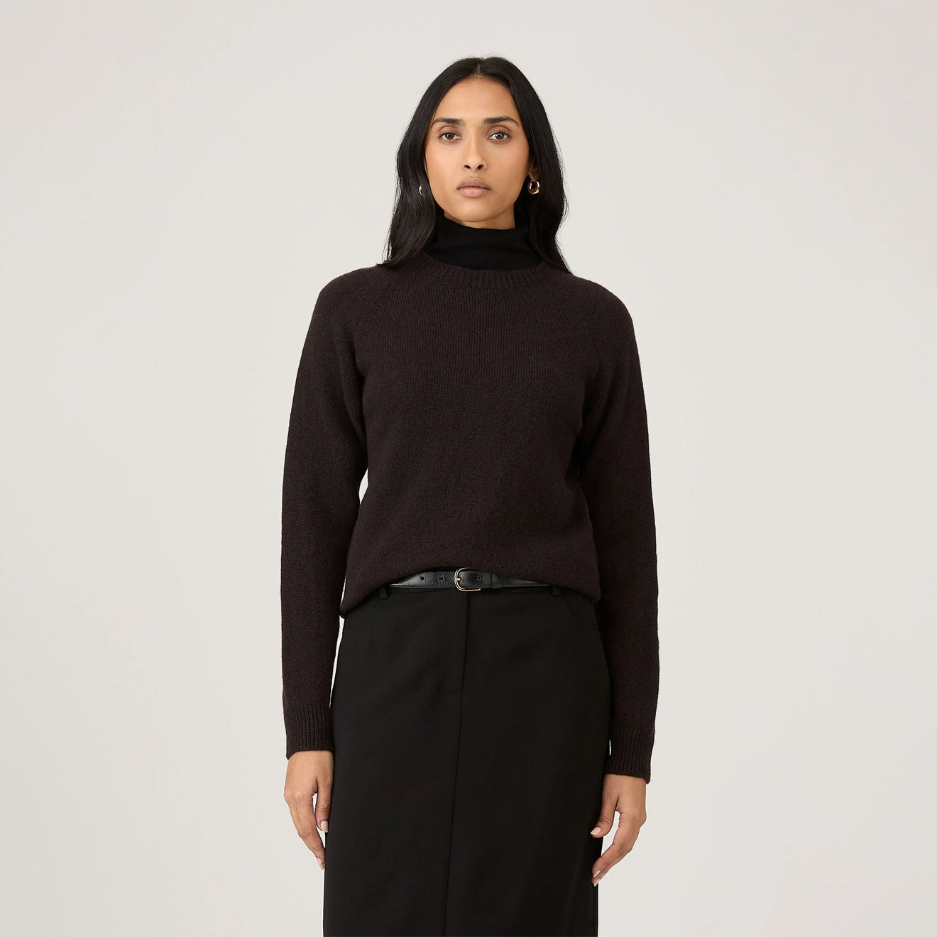 Sunspel Womens Lambswool Crew Truffle - The Sporting Lodge