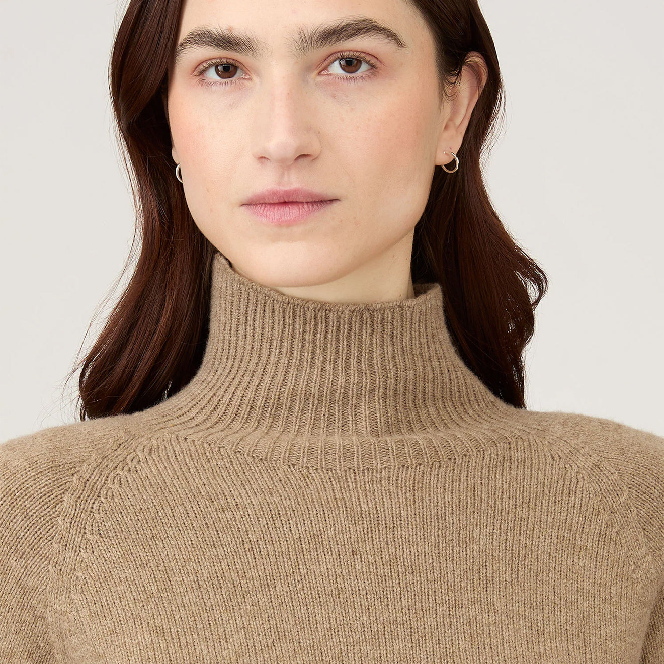 Sunspel Womens Lambswool Funnel Mink - The Sporting Lodge