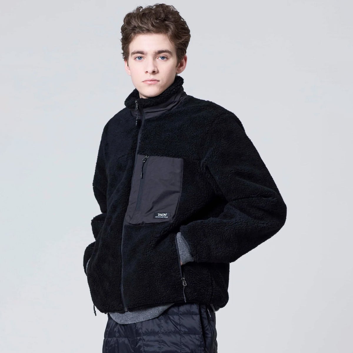 Taion Mountain Boa Fleece High-Neck Jacket Dark Olive