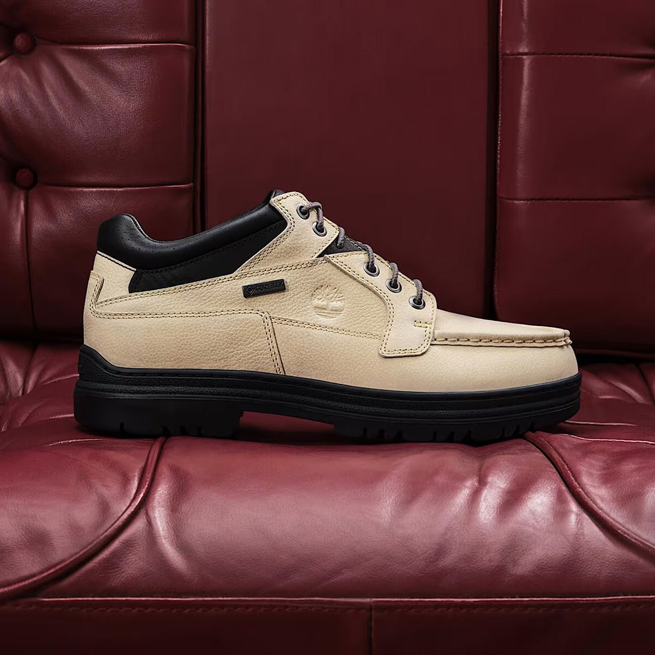 【USA製】Timberland3EyeClassicLug ／GORE-TEX Timberland Road Trip Heritage GoreTex Boot Light Beige / Black