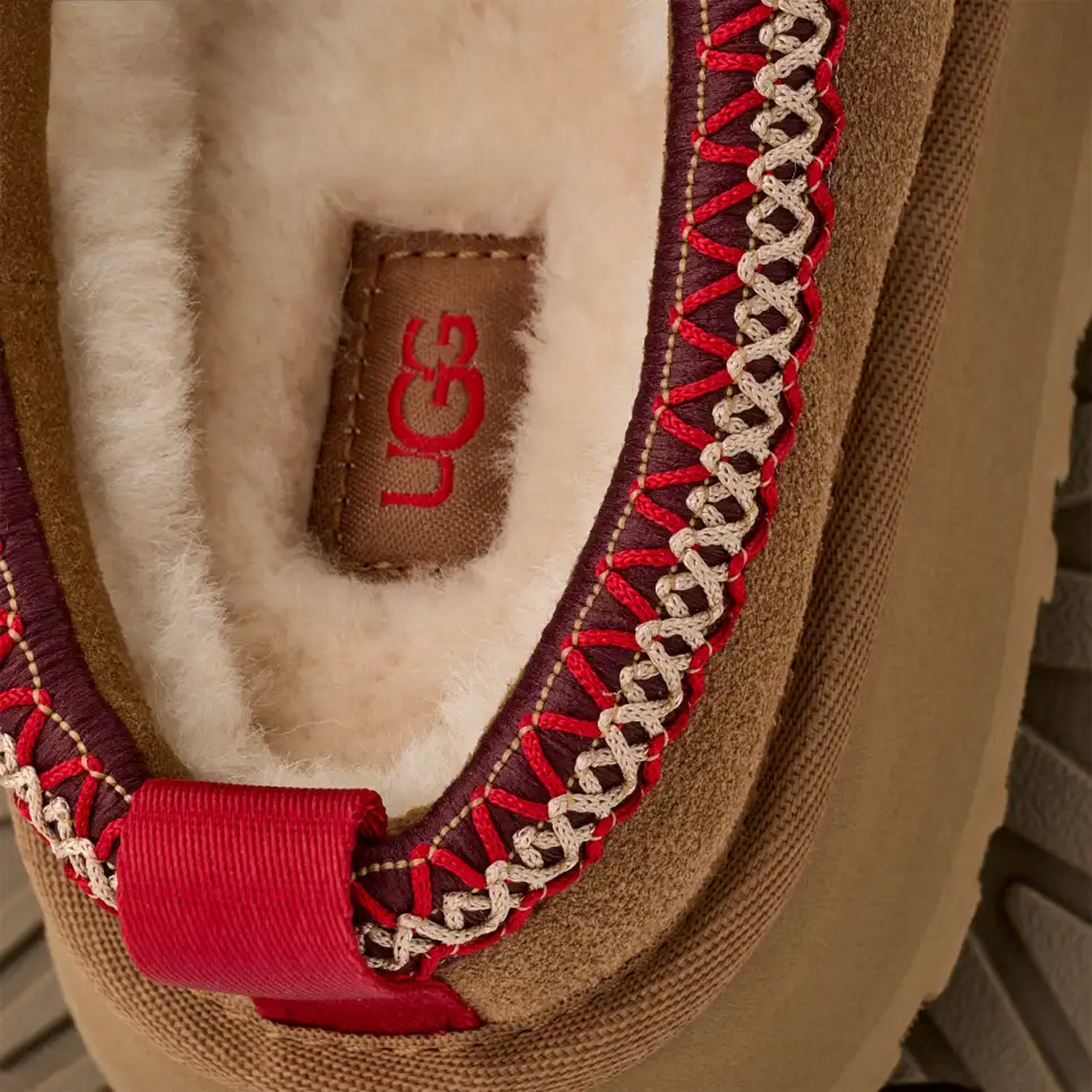 UGG Womens Tazz II Chestnut
