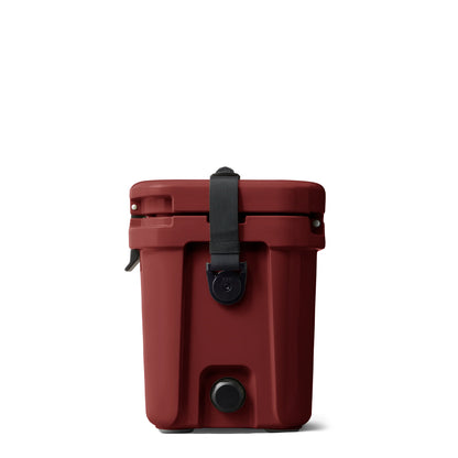 YETI 15 Cool Box Stag Red