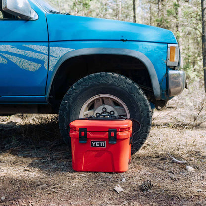 YETI Roadie 15 Cool Box King Crab