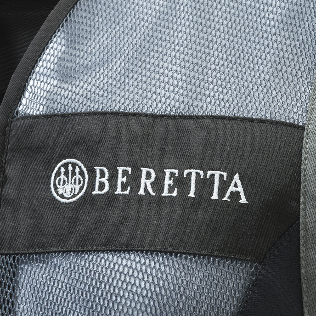 Beretta Womens Uniform Pro 20.20 Micro Shooting Vest Black / Grey - The Sporting Lodge